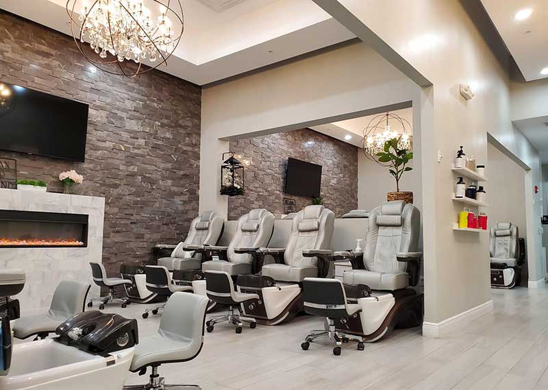 Nail Technician madicure and pedicure