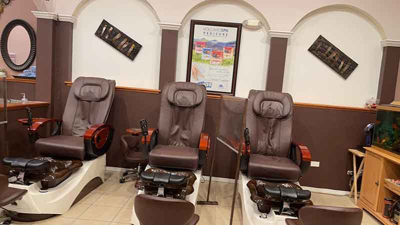 Cần Bán Tiệm Nail In Carpentersville IL