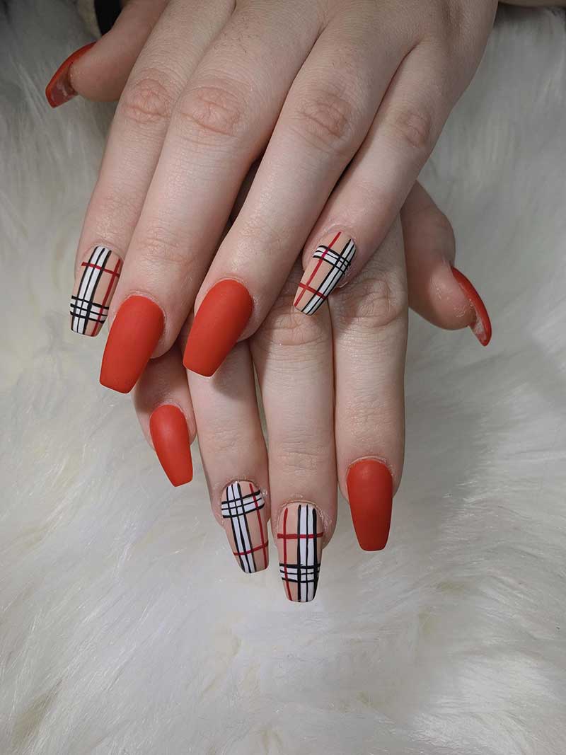 Cần Gấp Thợ Nail In Hamilton Square New Jersey