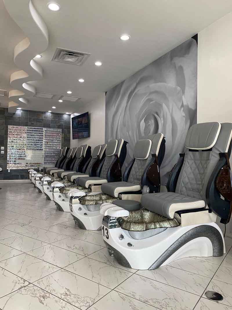 Cần Thợ Nail Gấp Vùng Austin Texas