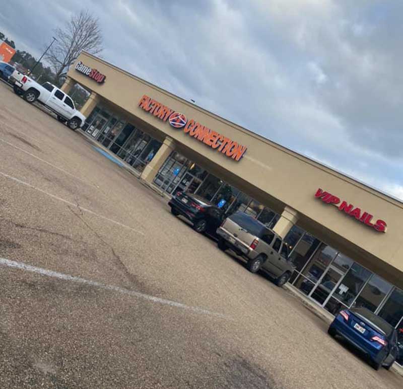 Cần Sang Tiệm Nails In Columbia MS