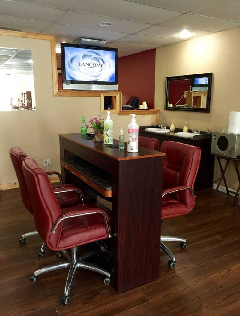 Cần Sang Tiệm Nail In wallingford CT