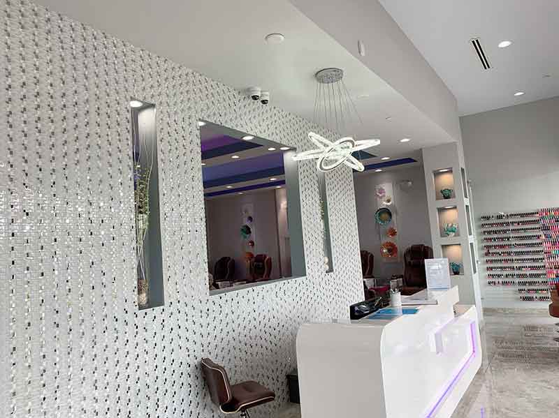 Cần Thợ Nail In Glendale Arizona