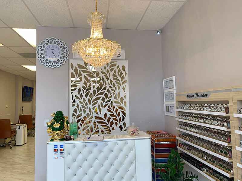 Cần Thợ Nail Gấp In O Fallon MO