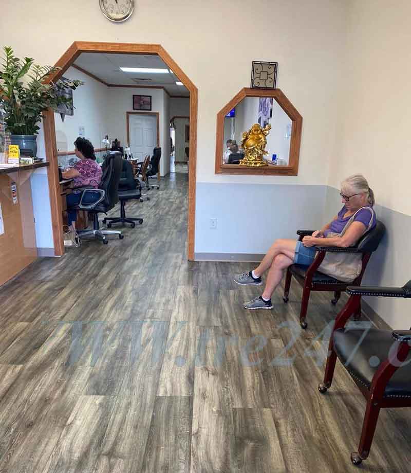 Cần Sang Gấp Tiệm Nail In South Glens Falls, NY