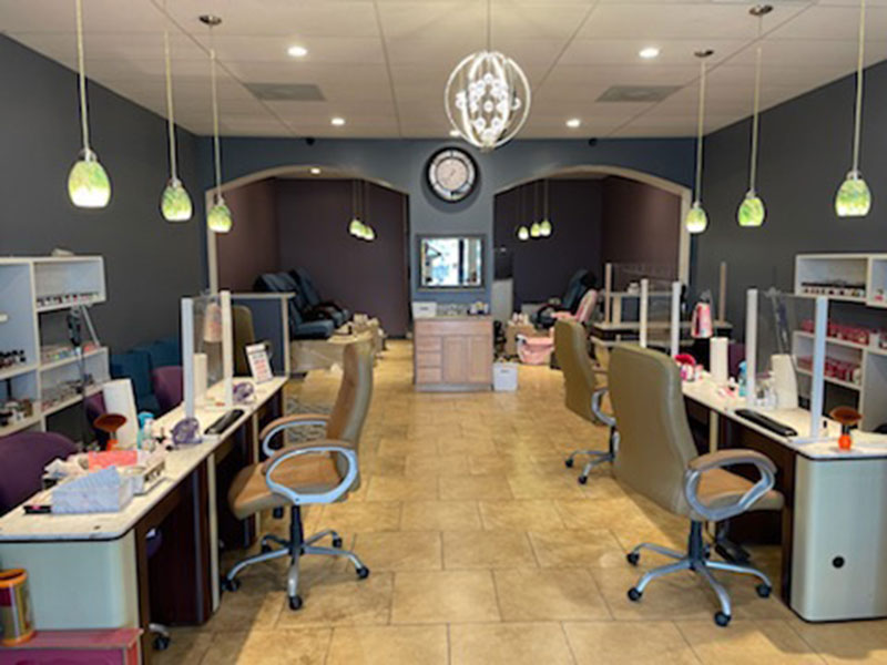 Sang Gấp Tiệm Nail Gía Rẻ In Sparta Illinois