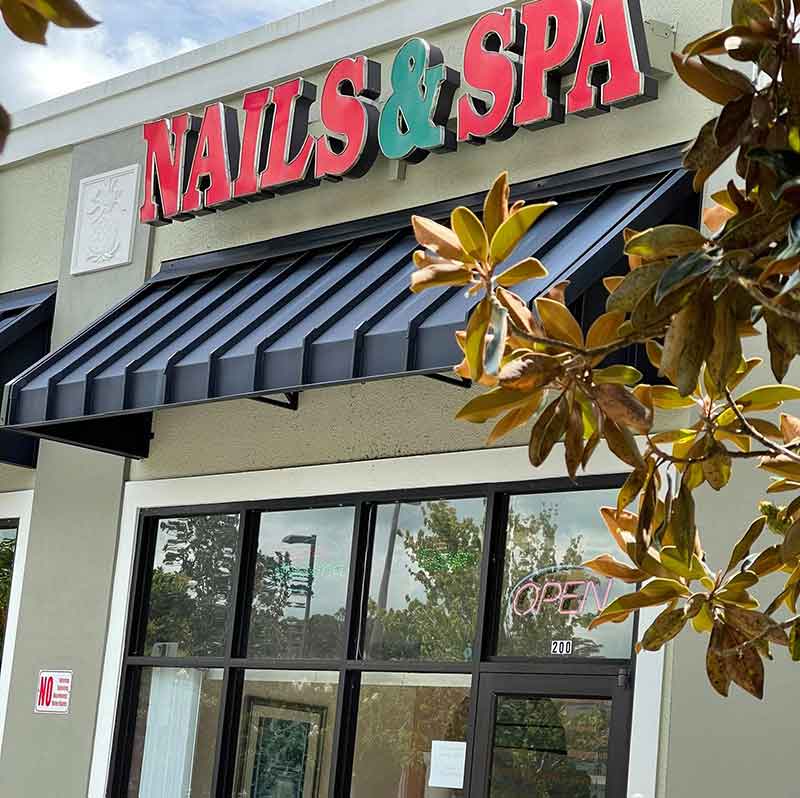 Cần Gấp Thợ Nail In Orlando FL