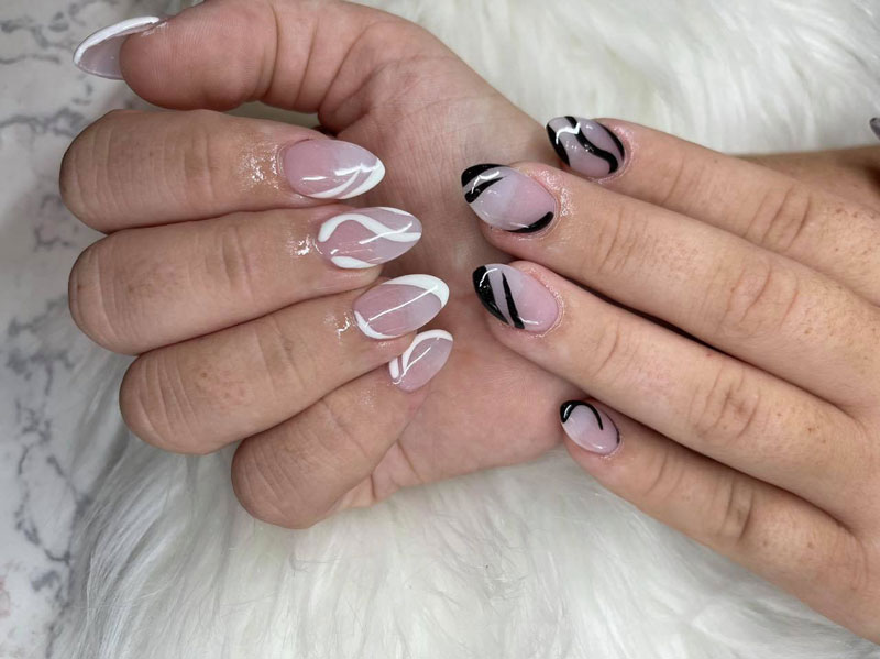 Cần Gấp Thợ Nail In Independence OH