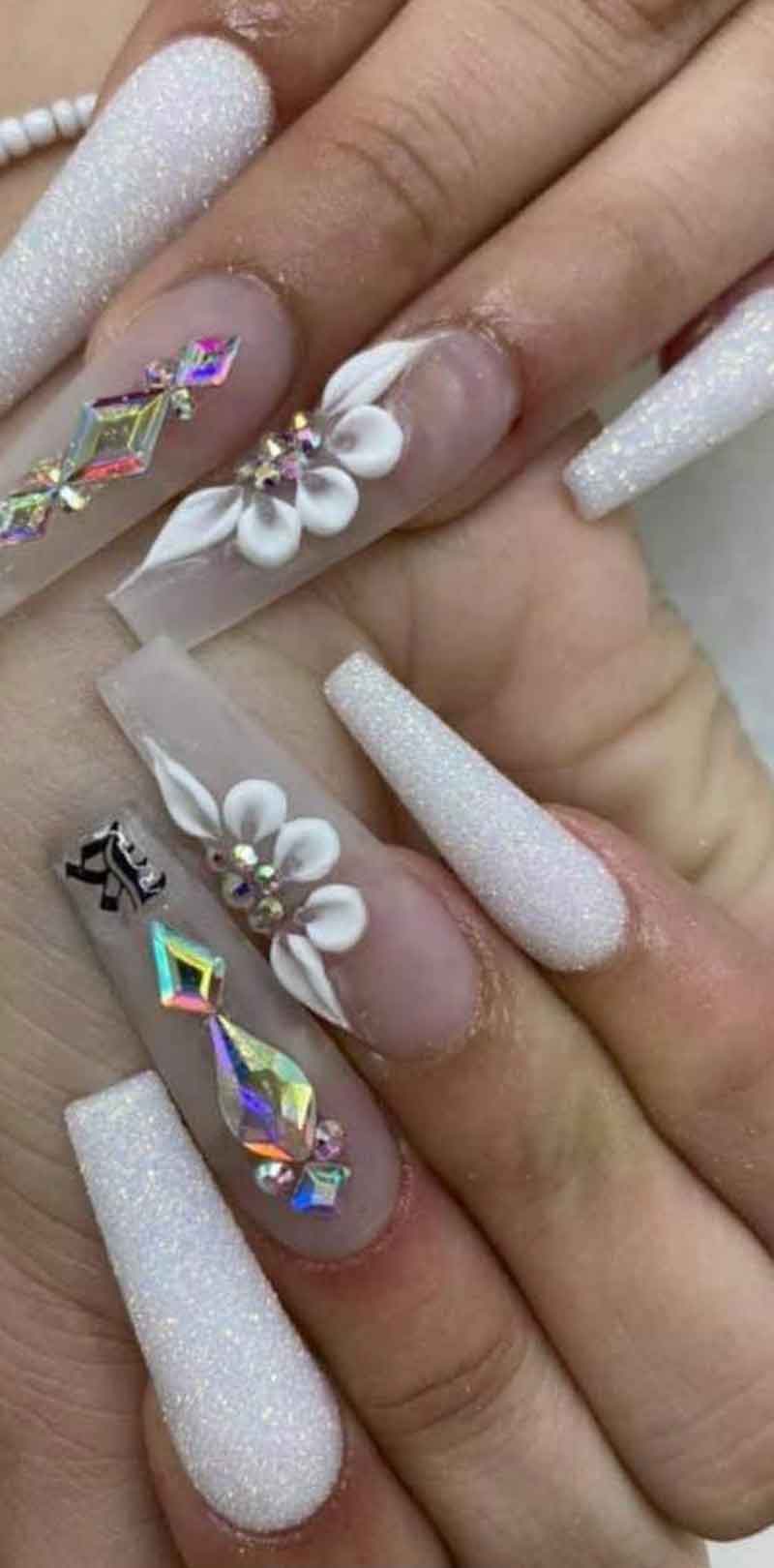 Cần Gấp Thợ Nail Bột Và Thợ Làm Everything In Huntsville TX