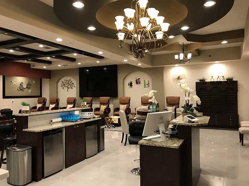 Cần Sang Tiệm Nail Good Location In Charlotte NC