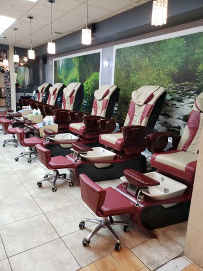 Sang Gấp 2 Tiệm Nail Trong Mall In Fort Myers FL
