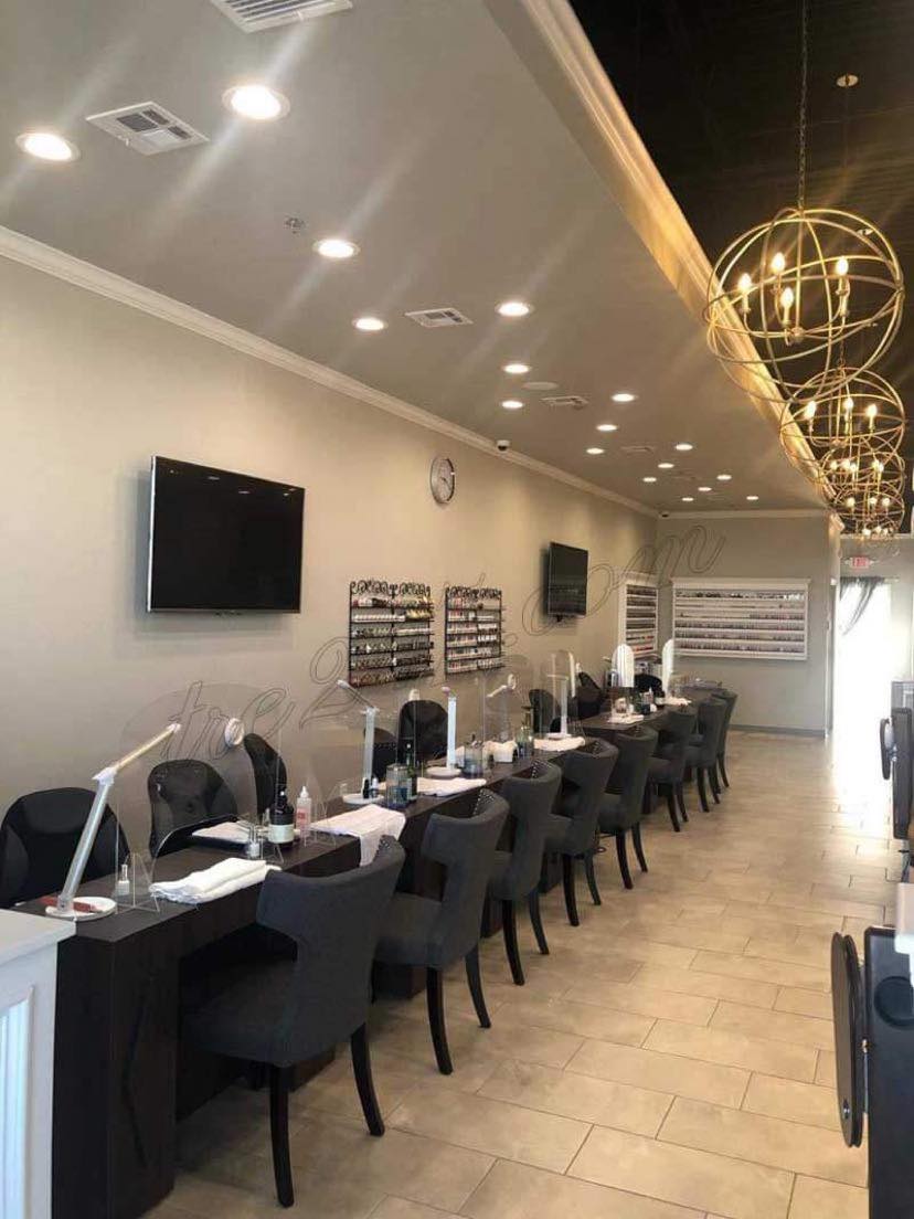 Cần Sang Gấp Tiệm Nail Đã Có Lượng Khách Ổn Định In Norman OK