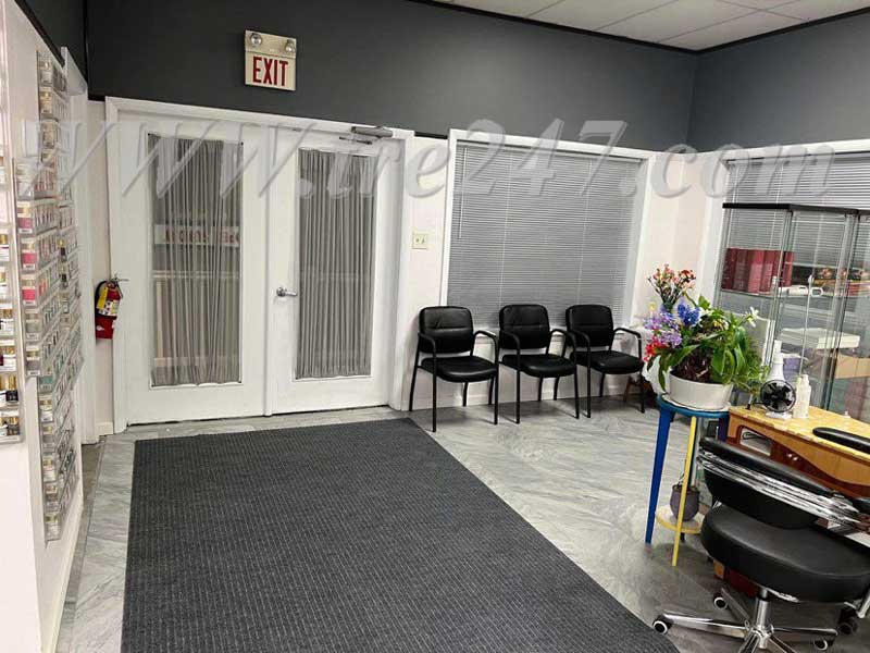 Cần Sang Gấp Tiệm Nail Đã Có Lượng Khách Ổn Định In Gilbertsville PA