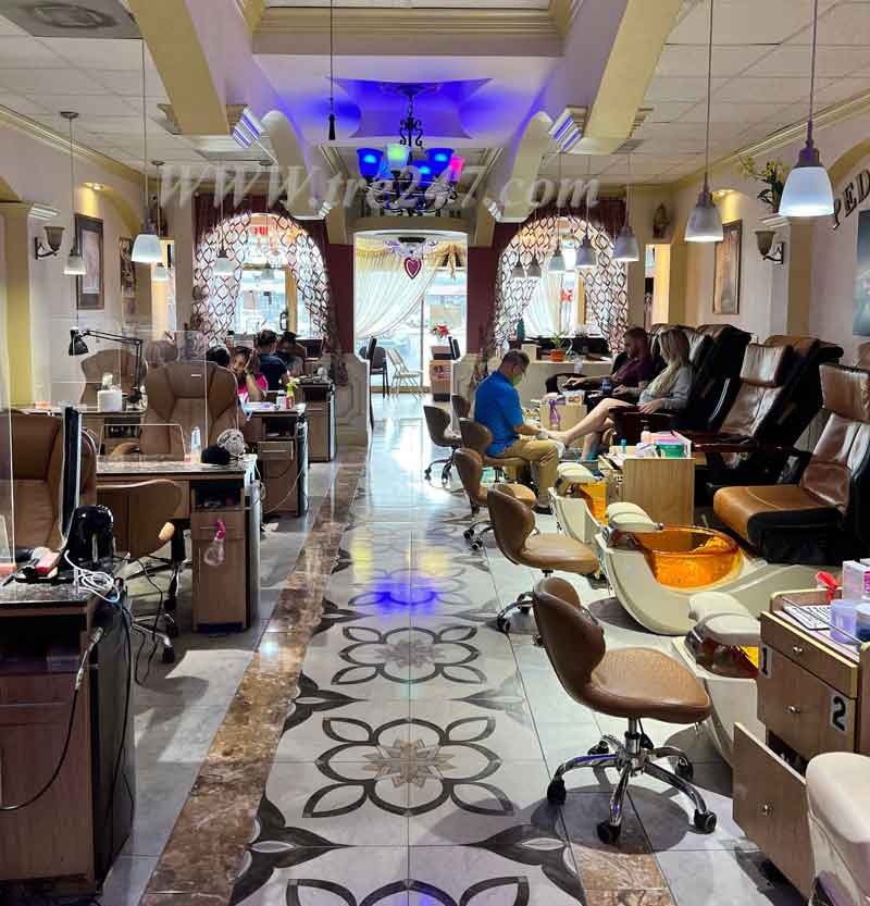 Cần Sang Gấp Tiệm Nail Đã Có Lượng Khách Ổn Định In Oakland Park FL