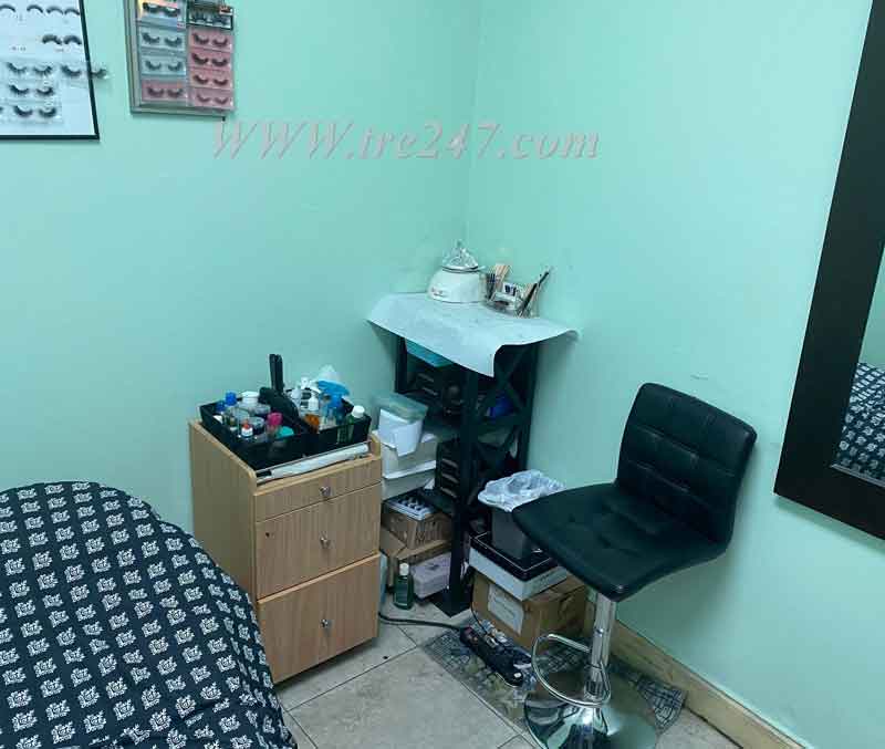 Cần Sang Gấp Tiệm Nail Đã Có Lượng Khách Ổn Định In Oakland Park FL