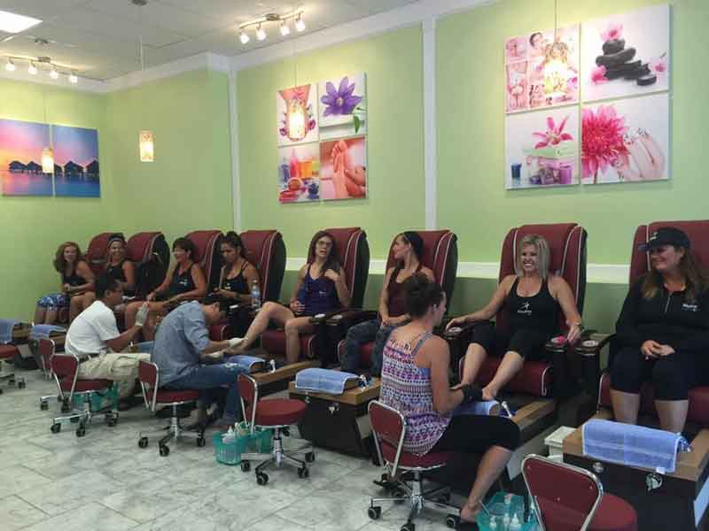 Cần Sang Gấp Tiệm Nail Đã Có Lượng Khách Ổn Định In Quincy IL