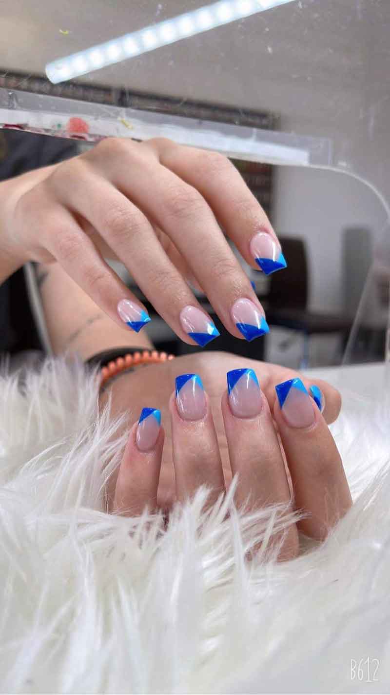 Cần Gấp Thợ Cho Tiệm Nail Đông Khách In Orange City FL