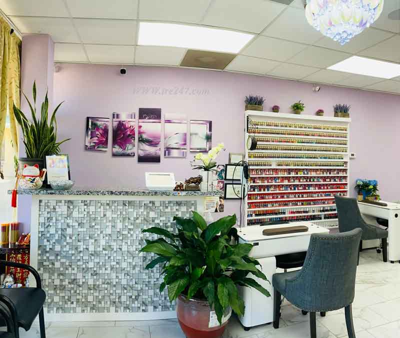 Cần Bán Gấp Tiệm  Nail Ở Kingwood TX