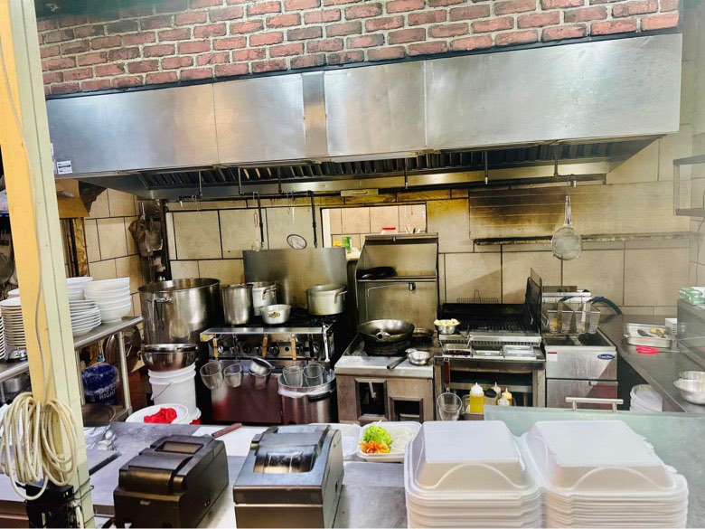 Vì lý Do Sức Khỏe Chủ Cần Nghỉ Dưỡng Nên Cần Bán Nhà Hàng Việt Nam Bradenton Florida