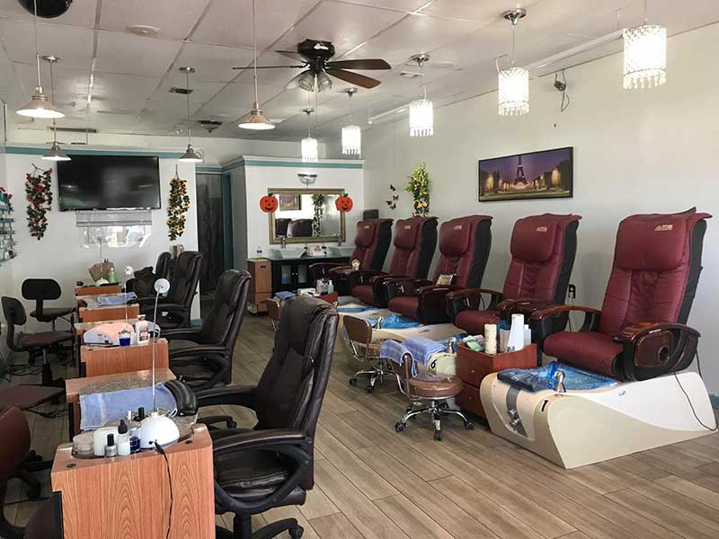 Cần Sang Gấp Tiệm Nail Đã Có Lượng Khách Ổn Định In Tampa FL