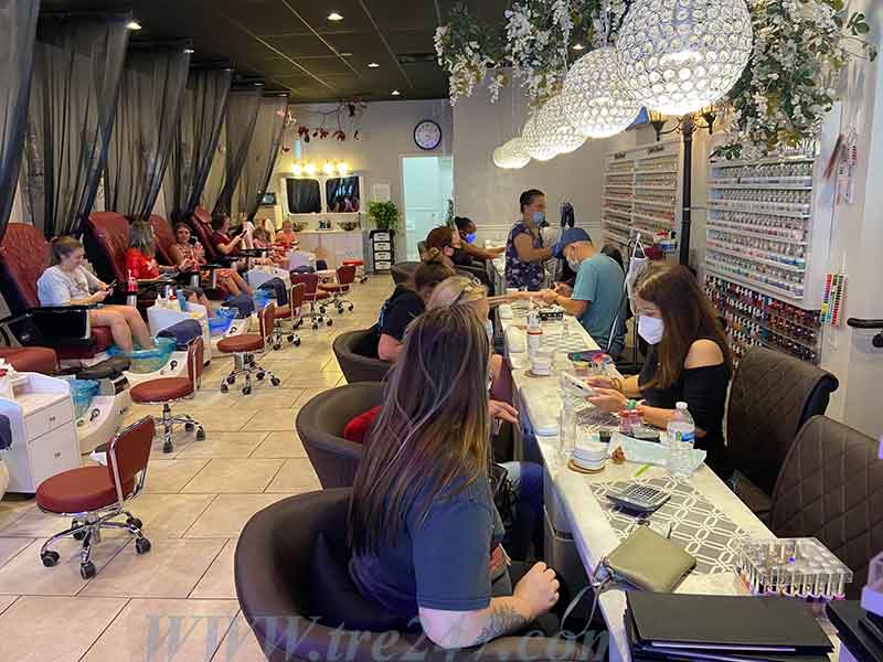 Cần Sang Gấp Tiệm Nails Ở Tallahassee FL.