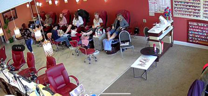 Sang Gấp Tiệm Nail Income Cao In Stow OH