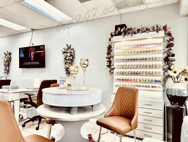 Cần Sang Gấp Tiệm Nails In Tallahassee Florida.