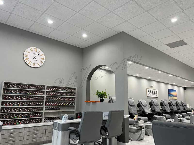 Tiệm Nail Mới Build In Tampa FL 33578 Cần Thợ