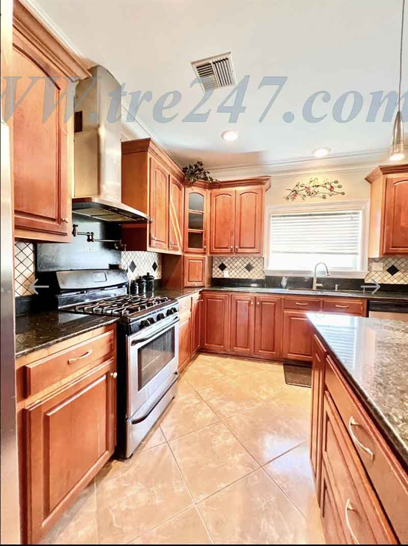 Cần Bán Tiệm Nail Và Nhà Đất In Morgan City LA