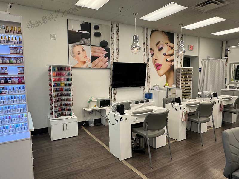 Cần Sang Gấp Tiệm Nails In Pueblo Colorado.