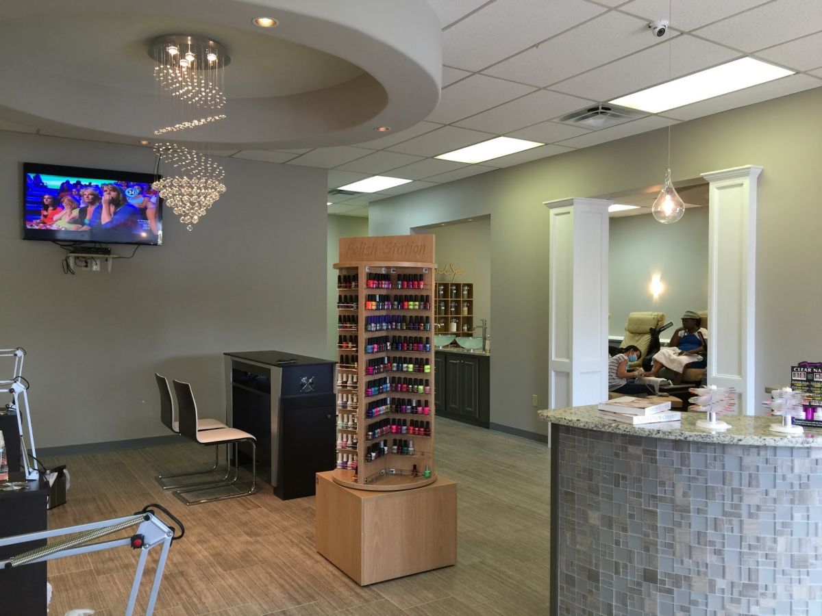 Cần thợ Nails Ở Memphis, TN