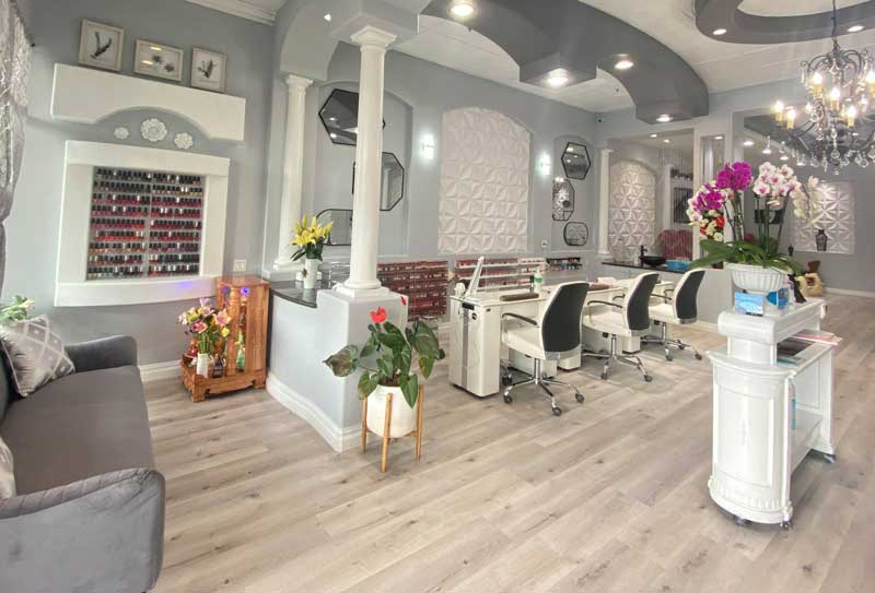 Cần Gấp Thợ Nail Biết Làm Đủ Thứ Ở Walnut Creek CA