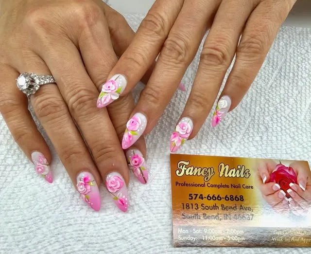 Cần Thợ Nails Tại South Bend, Indiana - Bột, Dip, Everything
