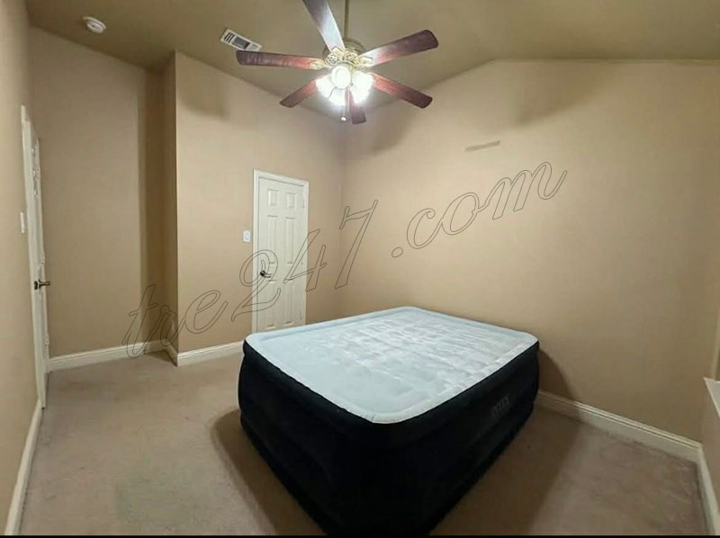 Cho Share Phòng Đầy Đủ Tiện Nghi In Little Elm TX