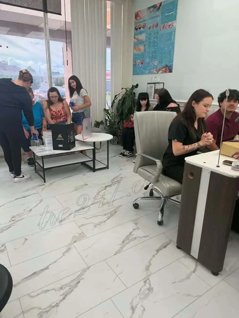 SANG GẤP TIỆM NAIL MARYLAND – GIÁ CHỈ $50k, CÒN THƯƠNG LƯỢNG!