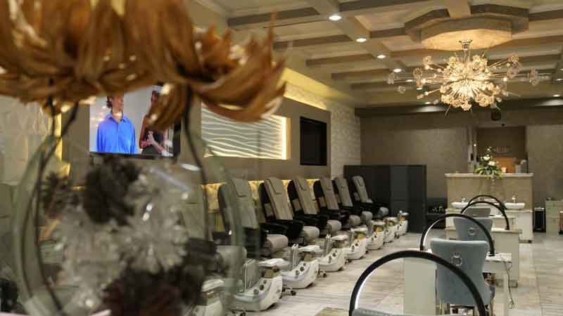 Sang Tiệm Nails Angleton, Texas - Income Tốt