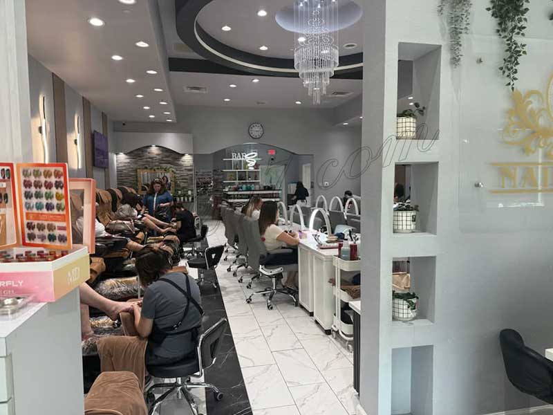 Sang Tiệm Nails Austin, Texas - Income Tốt