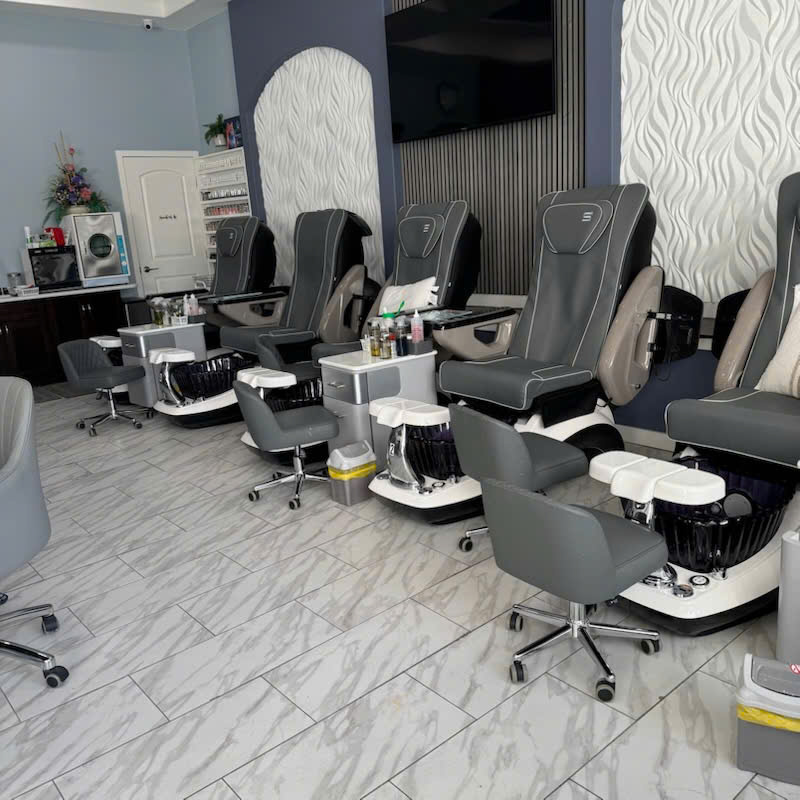 Sang Tiệm Nails Harrisburg, Pennsylvania - Giá Sang Tốt