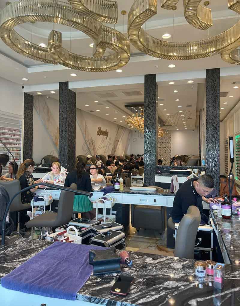 Sang Tiệm Nails - Income Tốt