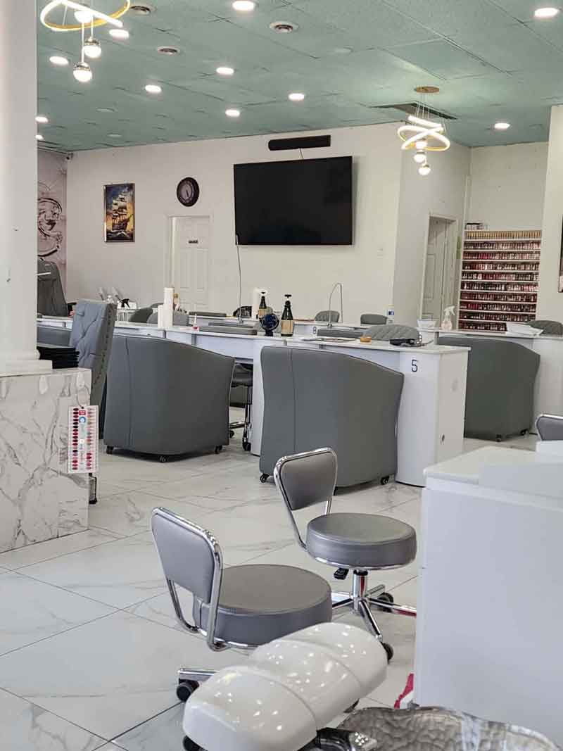 Sang Tiệm Nails Lynchburg, Virginia - Income Tốt