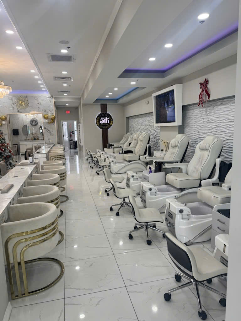 Sang Tiệm Nails Saint Johns, Florida - Income Tốt