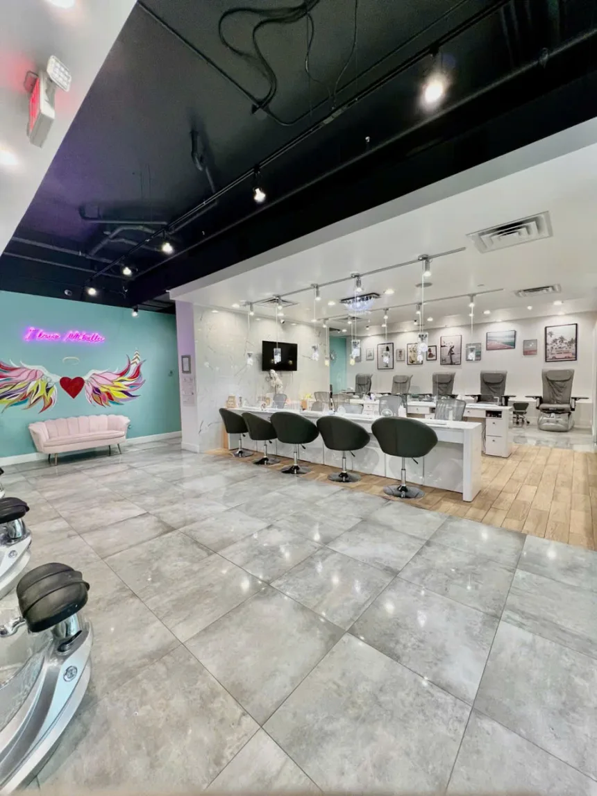 Sang Tiệm Nails Saint Petersburg, Florida - Income Tốt