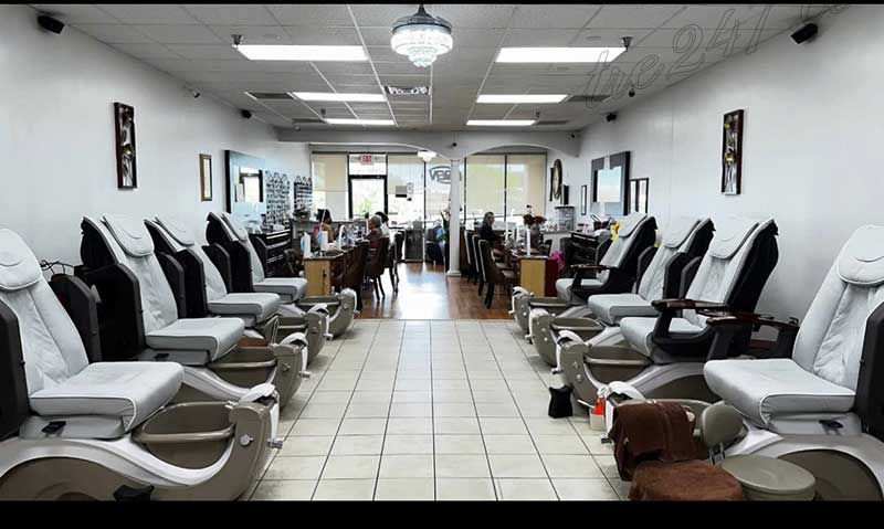 Sang Tiệm Nails Tại Chattanooga, Tennessee