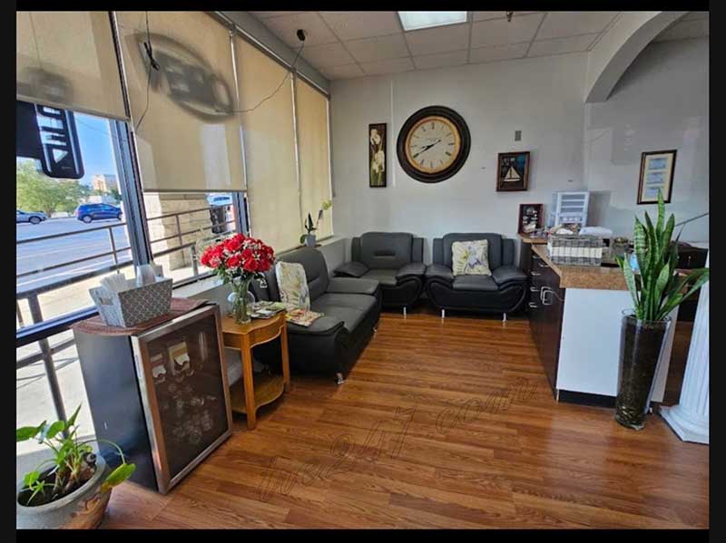 Sang Tiệm Nails Tại Chattanooga, Tennessee