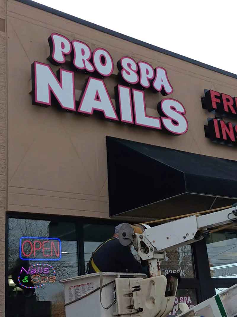 Sang Tiệm Nails Tại Indianapolis, Indiana - Income Tốt