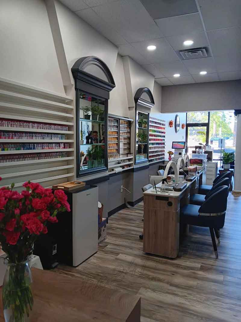 Sang Tiệm Nails Tại Indianapolis, Indiana - Income Tốt