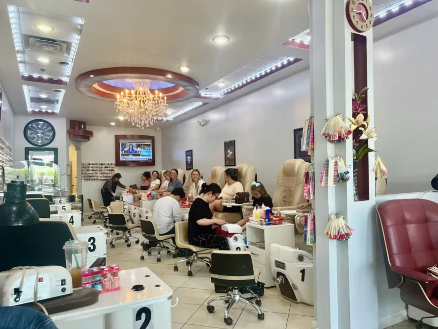 Sang Tiệm Nails Tại Warner Robins, Georgia - Rent Rẻ