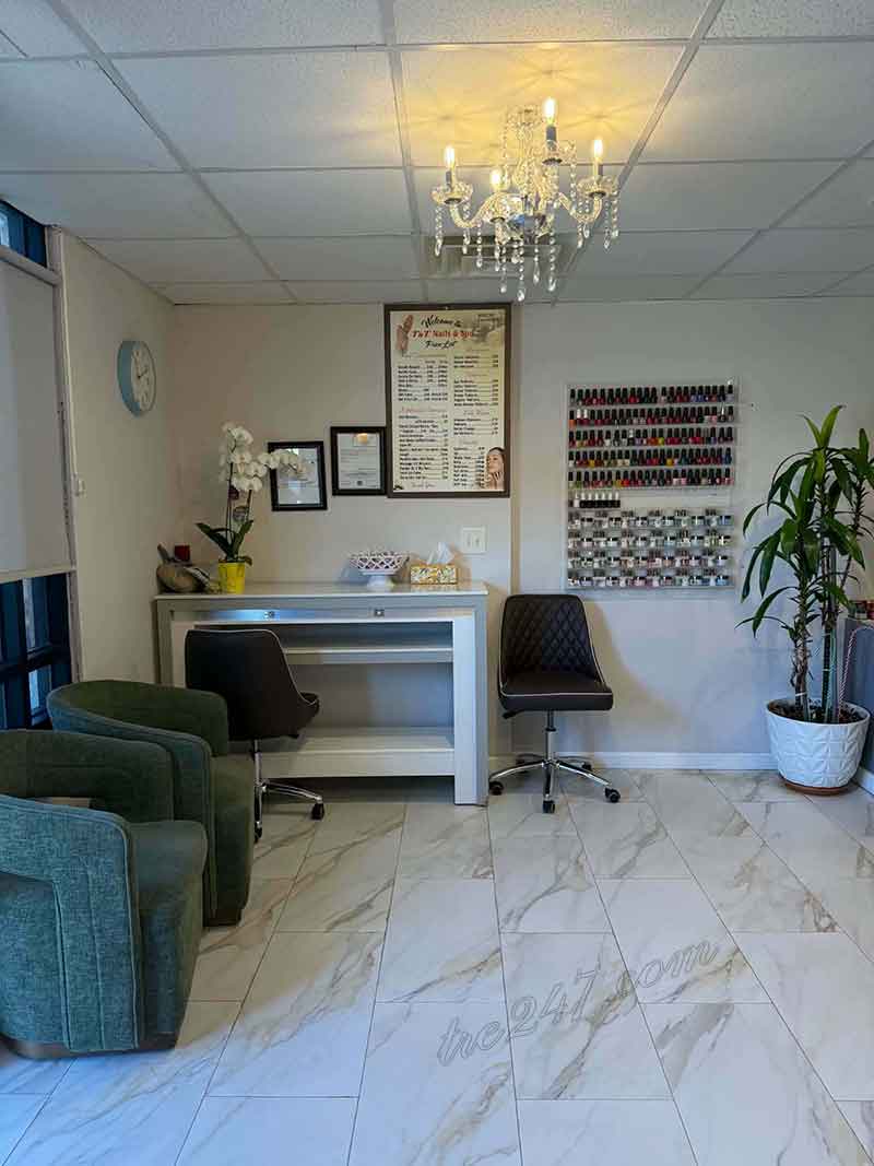 Sang Tiệm Nails Vùng Gainesville, Georgia - Income Tốt