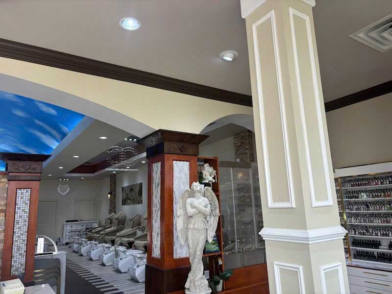 Sang Tiệm NailsTại Nolensville, Tennessee