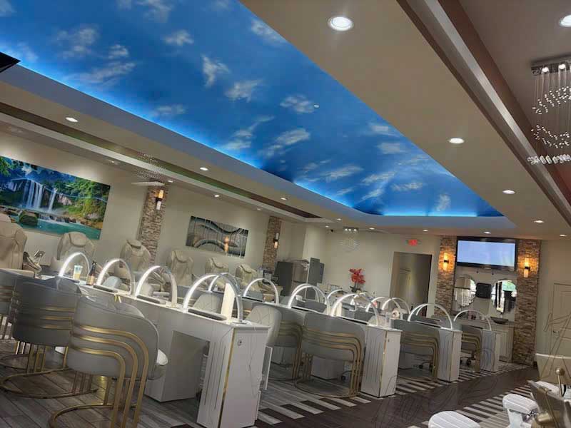 Sang Tiệm NailsTại Nolensville, Tennessee